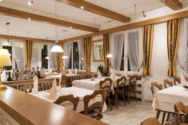 Hotel Mistral Superior Зас-Фе Экстерьер фото